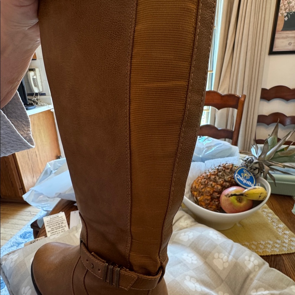 Faux leather BareTraps Tan Leather Knee-High Boots - Picture 7 of 7